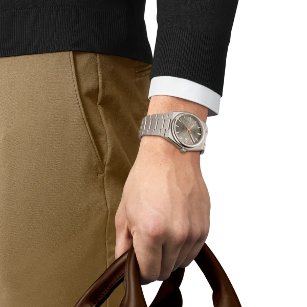 DAT G10 T137 807 44 061 00 WRIST